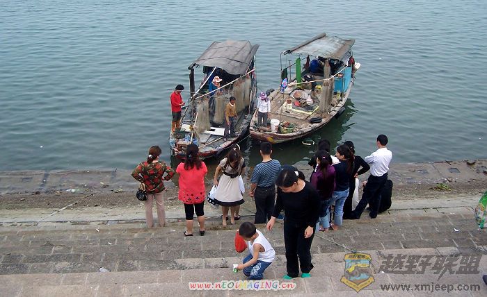 Ƭ 04500.jpg