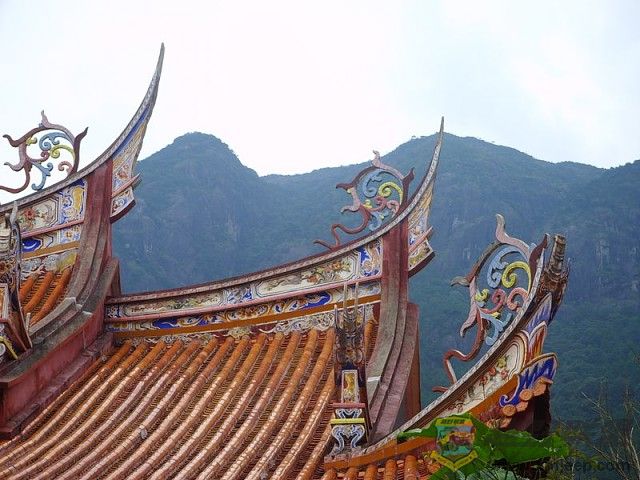 img010.jpg