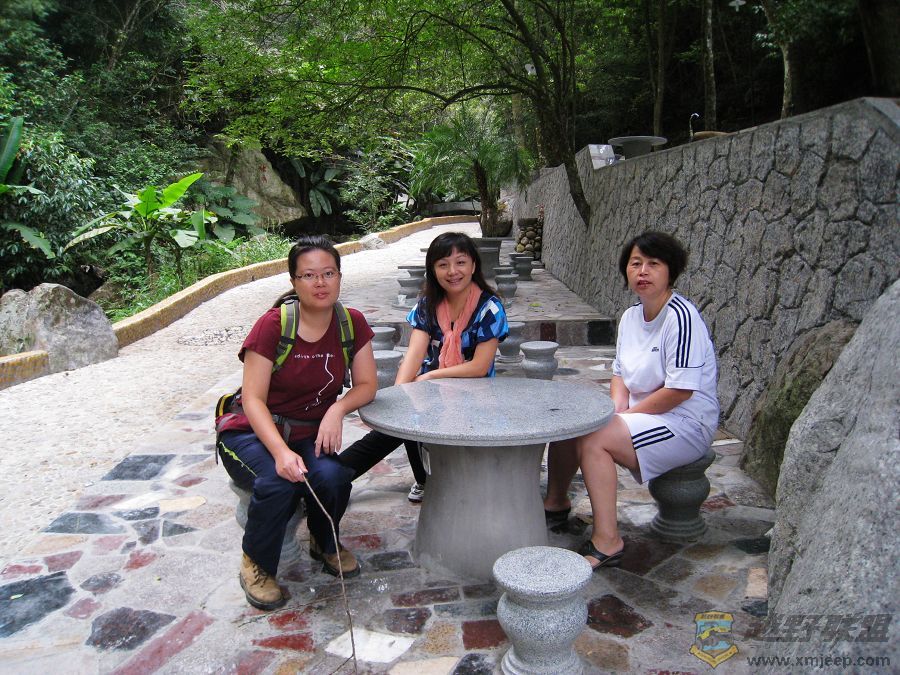 IMG_0004a.jpg