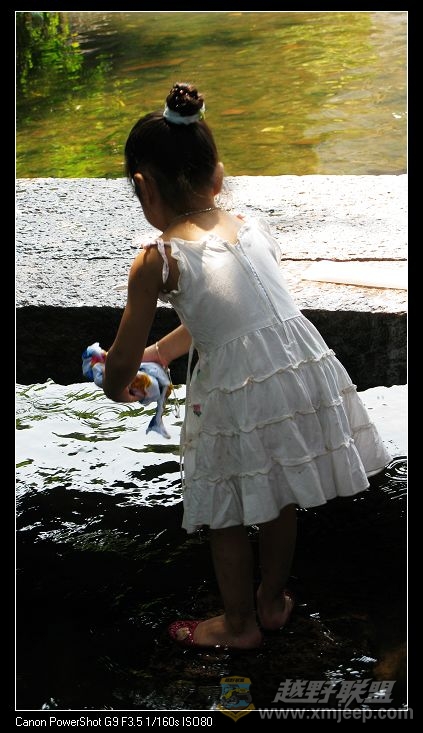 Ƭ 054.jpg