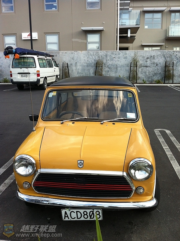 phone 1601.jpg